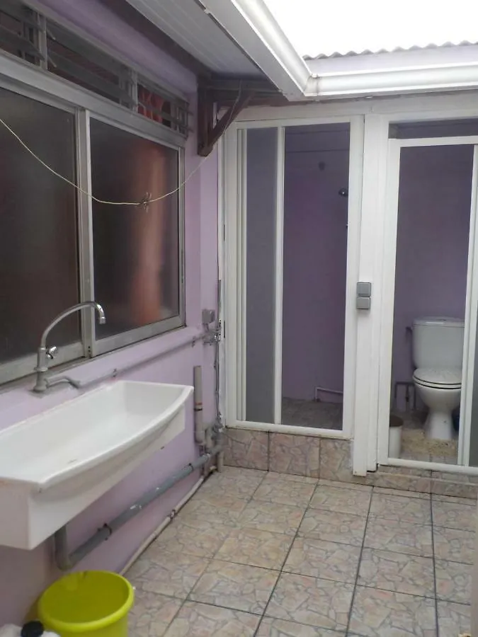Petit Studio Bateliere Schoelcher Séjour chez l'habitant